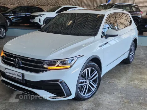 Volkswagen TIGUAN 2.0 300 TSI GASOLINA ALLSPACE R-LINE AUTOMÁTICO 4 portas