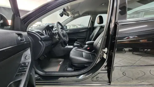 Lancer HL 2.0 16V 160cv Aut.