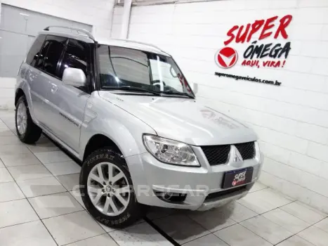 Mitsubishi PAJERO TR4 - 2.0 4X4 16V 140CV 4P AUTOMÁTICO 4 portas