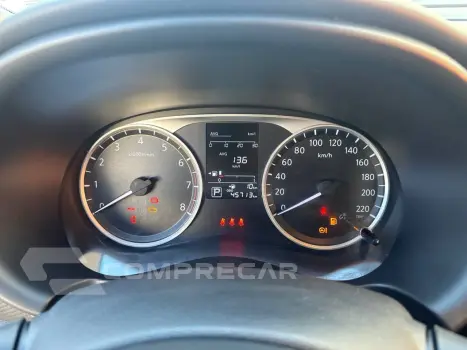 KICKS Active 1.6 16V Flex Aut.