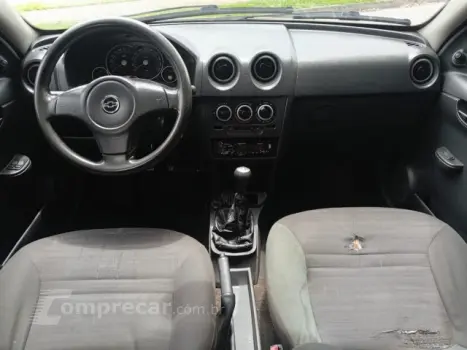 PRISMA - 1.4 MPFI MAXX 8V 4P MANUAL