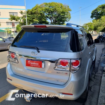 HILUX SW4 2.8 D-4d Turbo SRX 4X4