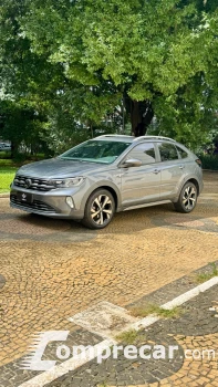 Volkswagen NIVUS 1.0 200 TSI Highline 4 portas