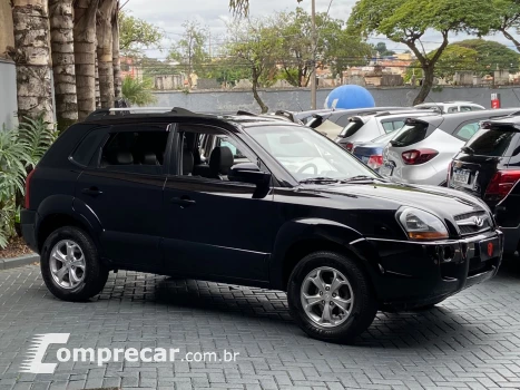 Hyundai TUCSON 2.0 MPFI GLS 16V 143cv 2WD 4 portas