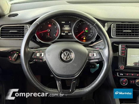 JETTA 2.0 TSI HIGHLINE 211CV GASOLINA 4P TIPTRONIC