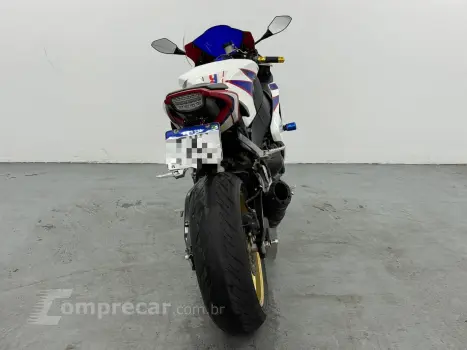 CBR 1000 RR Fireblade