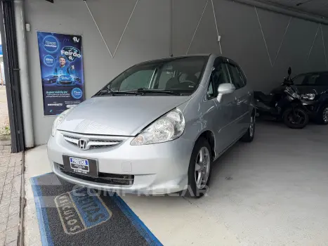 Honda Fit LXL 1.4/ 1.4 Flex 8V/16V 5p Aut. 4 portas