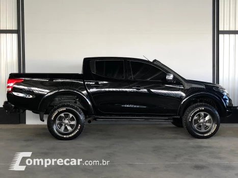 L200 TRITON 2.4 16V Turbo Sport HPE CD 4X4