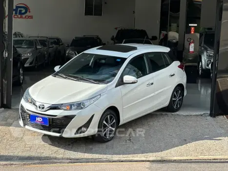YARIS HB XLS15 AT