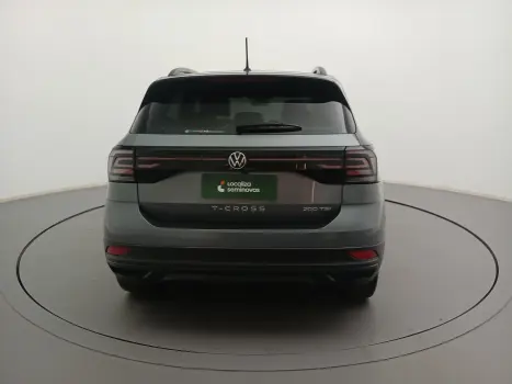 T-CROSS 1.0 200 TSI TOTAL FLEX AUTOMÁTICO