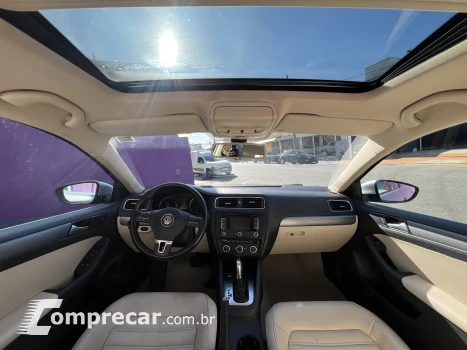 JETTA 2.0 TSI Highline 211cv