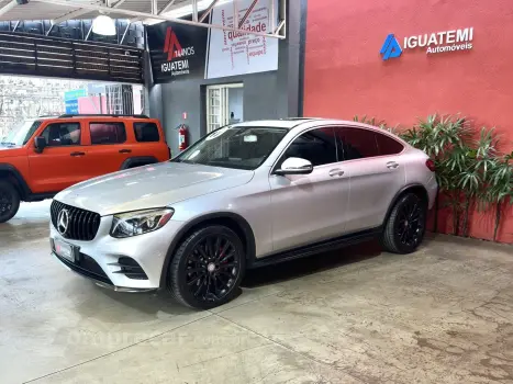 Mercedes-Benz GLC 250 2.0 CGI GASOLINA COUPÉ 4MATIC 9G-TRONIC 4 portas