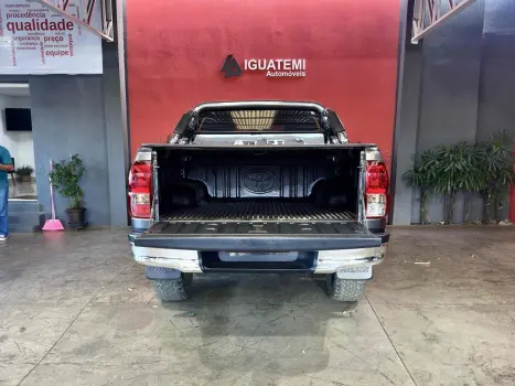 HILUX 2.8 SRX 4X4 CD 16V DIESEL 4P AUTOMÁTICO