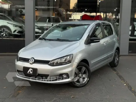 Volkswagen Fox Connect I Motion 1.6 Flex 8V 5p 4 portas