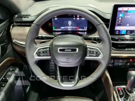 COMMANDER OVERLAND T270 1.3 TB FLEX AUT