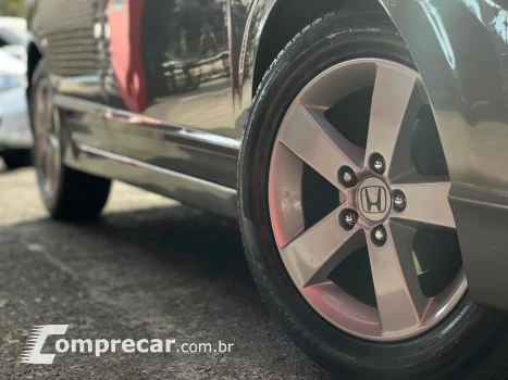 CIVIC 1.8 LXS 16V FLEX 4P AUTOMÁTICO