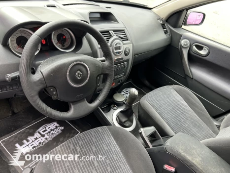 MÉGANE 1.6 Dynamique Grand Tour 16V