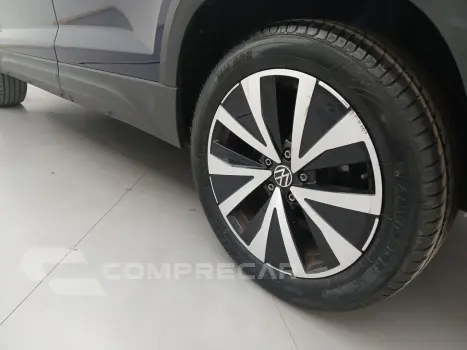 TAOS 1.4 250 TSI TOTAL FLEX HIGHLINE AUTOMÁTICO