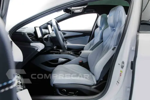 SEAL 82,5 KW AWD