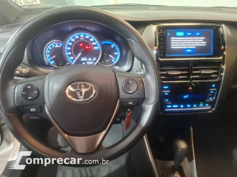 YARIS 1.5 16V Sedan XL Live