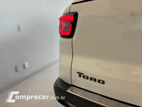 TORO 2.0 16V Turbo Ultra 4WD