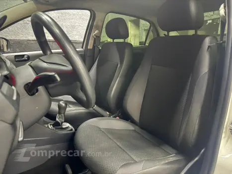 VOYAGE 1.0 Flex 12V 4p