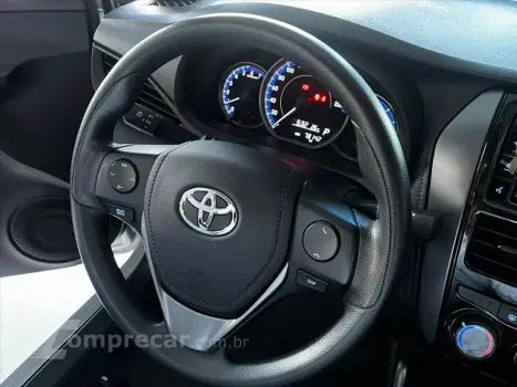 YARIS 1.5 16V FLEX SEDAN XL LIVE MULTIDRIVE