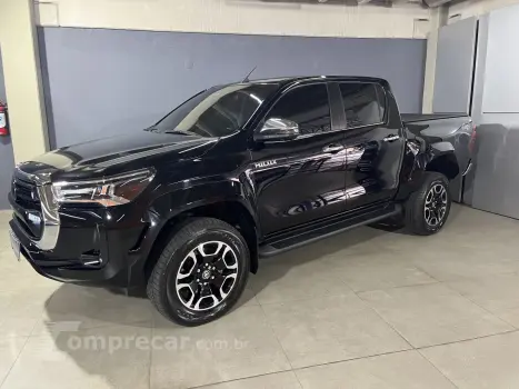 HILUX 2.8 D-4D TURBO DIESEL CD SRX PLUS 4X4 AUTOMÁTICO