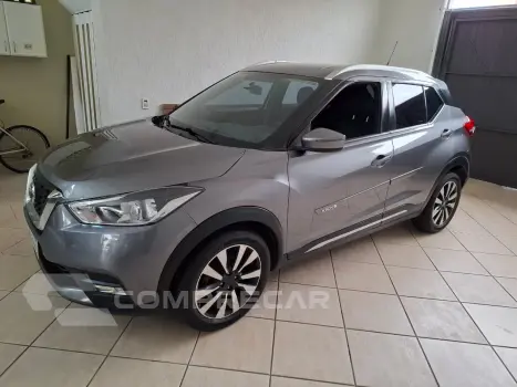 NISSAN KICKIS 4 portas