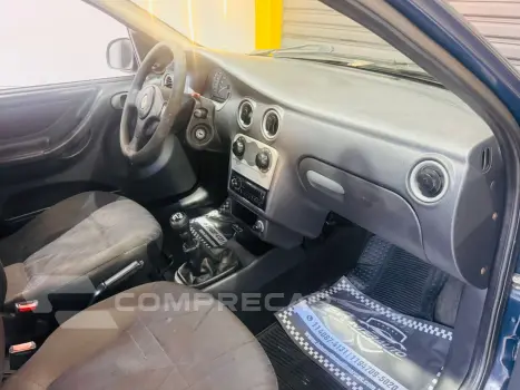 CELTA 1.0 MPFI Life 8V
