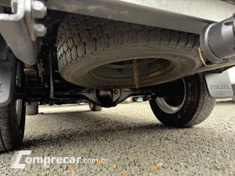 Hilux CD 4x4 2.8 Diesel Mec.