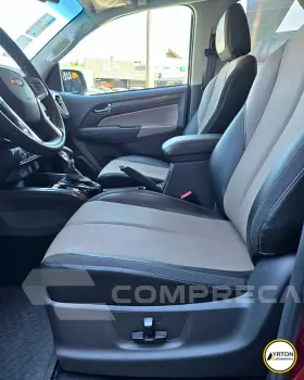 S10 2.8 12V HIGH COUNTRY CABINE DUPLA 4X4 TURBO DIESEL AUTOM