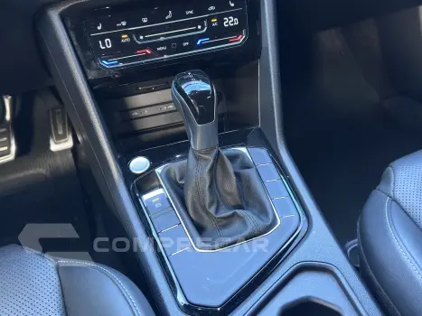 TAOS 1.4 250 TSI TOTAL FLEX HIGHLINE AUTOMÁTICO