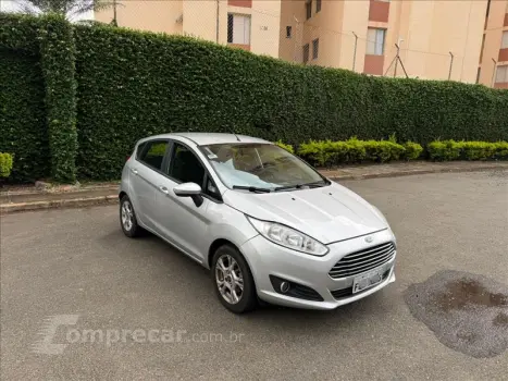 FORD FIESTA 1.6 SE Hatch 16V 4 portas