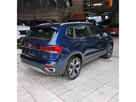 TAOS 1.4 250 TSI TOTAL FLEX HIGHLINE AUTOMÁTICO