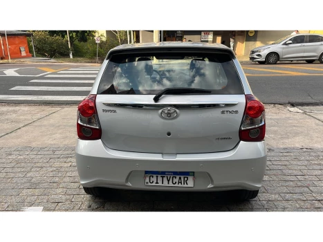 ETIOS 1.5 PLATINUM 16V FLEX 4P AUTOMÁTICO