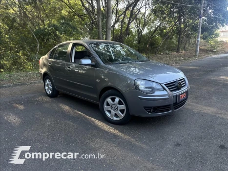 POLO SEDAN 1.6 MI 8V FLEX 4P MANUAL