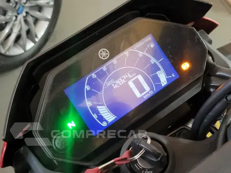 FZ25 250 FAZER CONNECTED