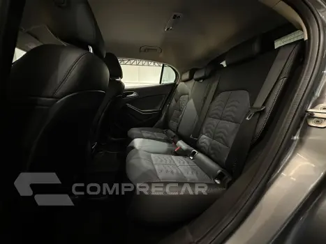 GLA 1.6 CGI FLEX STYLE 7G-DCT