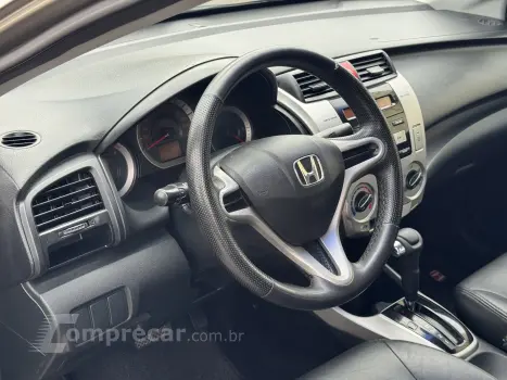 CITY 1.5 LX Sedan 16V