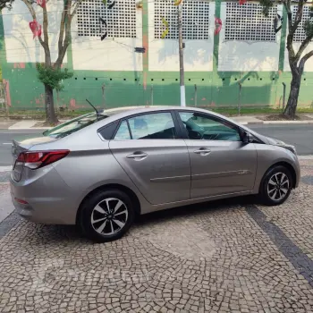 HB20S Premium 1.6 Flex 16V Aut. 4p