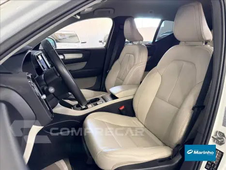 XC40 2.0 T5 GASOLINA MOMENTUM AWD GEARTRONIC