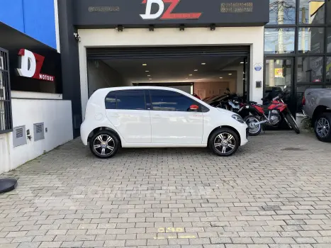 UP 1.0 TSI Move UP 12V