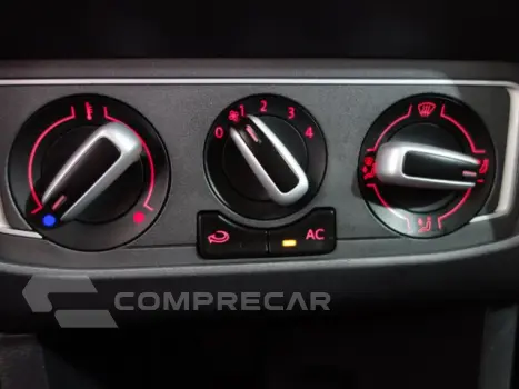 FOX - 1.0 MI 8V 4P MANUAL