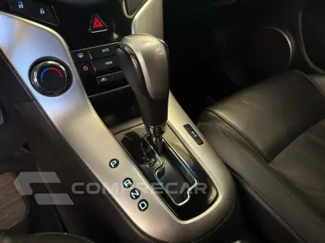 CHEV CRUZE LT HB AT