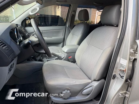HILUX 2.7 VVT-I CD SR 4X2