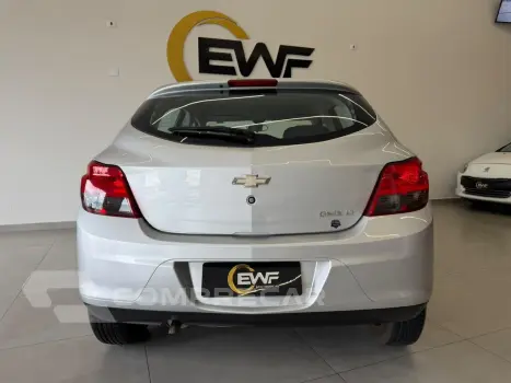 CHEVROLET ONIX HATCH LT 1.4 8V FlexPower 5p Mec.