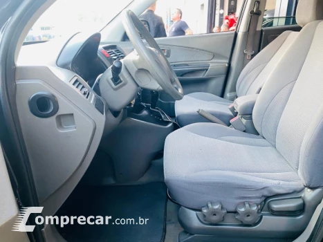 TUCSON 2.0 GL 2WD 16V