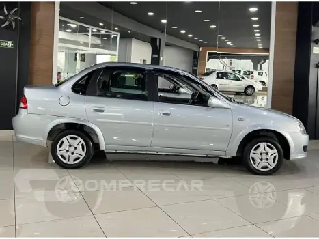 CLASSIC 1.0 MPFI LS 8V FLEX 4P MANUAL