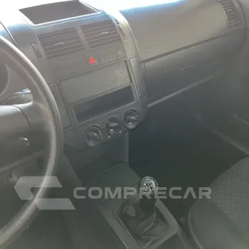 Polo SPORTLINE 1.6 Mi Total Flex 8V 5p